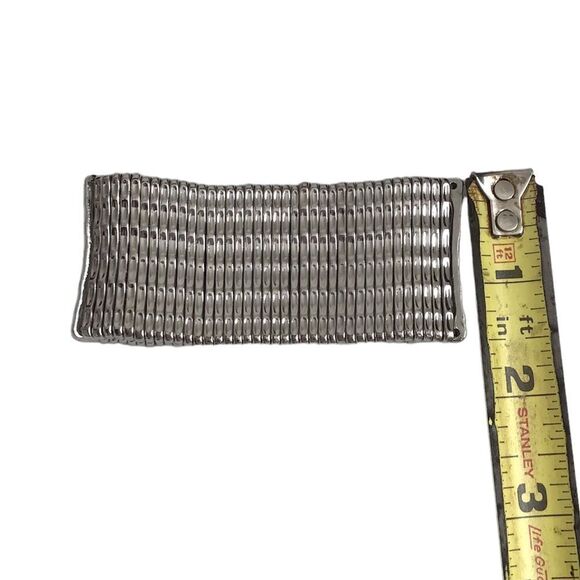 Silver Metal Column Stretch Bracelet - Picture 4 of 6